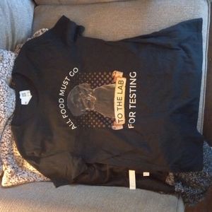 Medium women's black lab tshirt